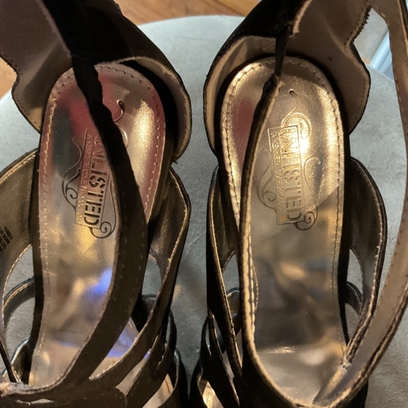 Black Cage Heels - Picture 6 of 8